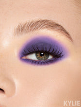 Load image into Gallery viewer, Turning Violet | Eyeshadow Single